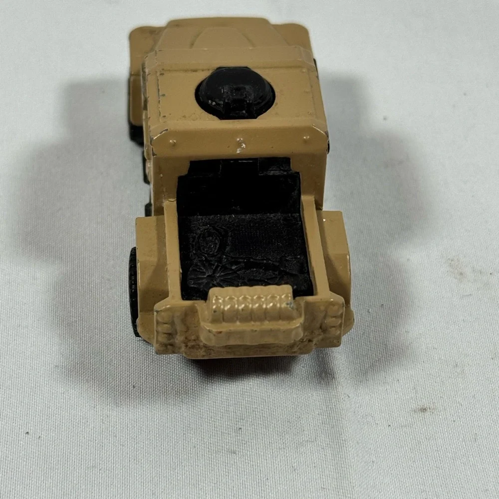 Matchbox International MXT/MVA Die-Cast Military‎ Toy Truck